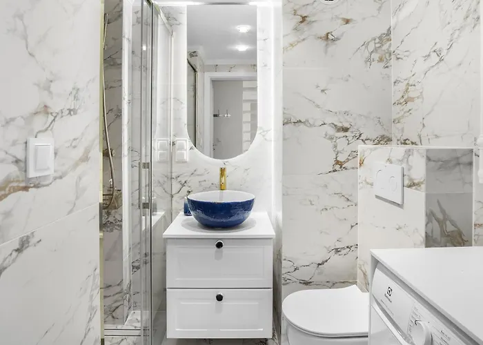 Sun & Snow Bulwar Staromiejski